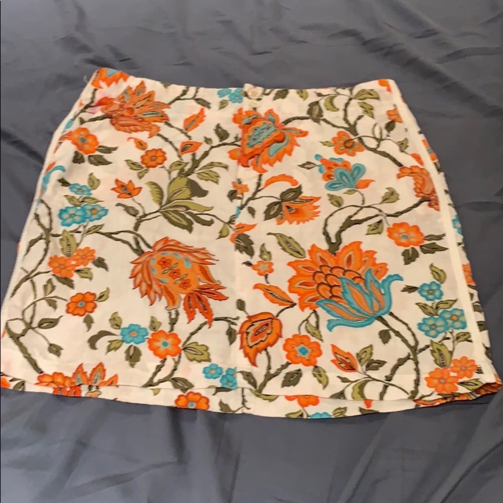 Tommy bahama linen skirt. Size 6